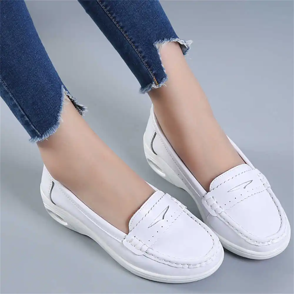 Thick Sole Slipon White Traine - Mens Grooming Kit Uk ulasan dan harga